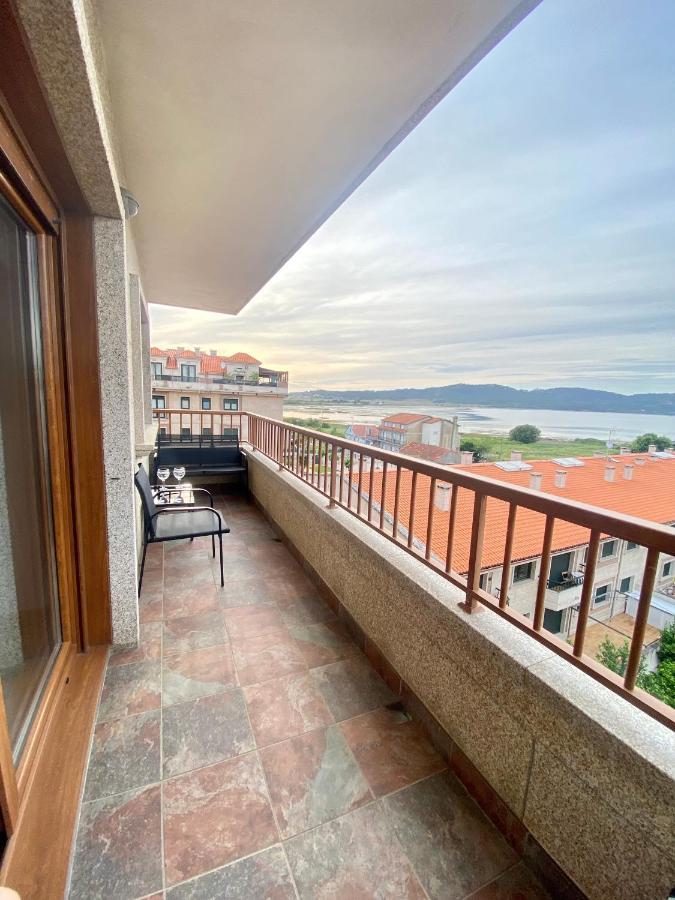 Apartamentos A Lanzada Понтеведра Экстерьер фото